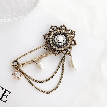 Luksuzne blagovne znamke kreativna zasnova camellia tkanine broška Moda pearl številka 5 plašč, jopica corsage ženska dodatki 10330