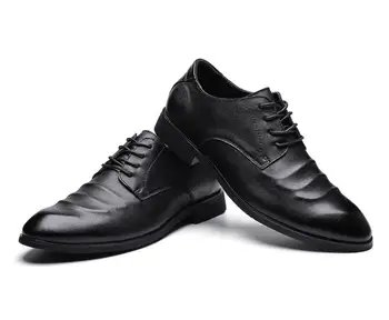 2020 Najnovejši Moški Obleko Čevlje Oblikovalca Poslovnih Urad Čipke-Up Loafers Priložnostne Vožnjo Čevlji za Moške Ravno Stranka Usnjeni Čevlji 3 Barve 19156