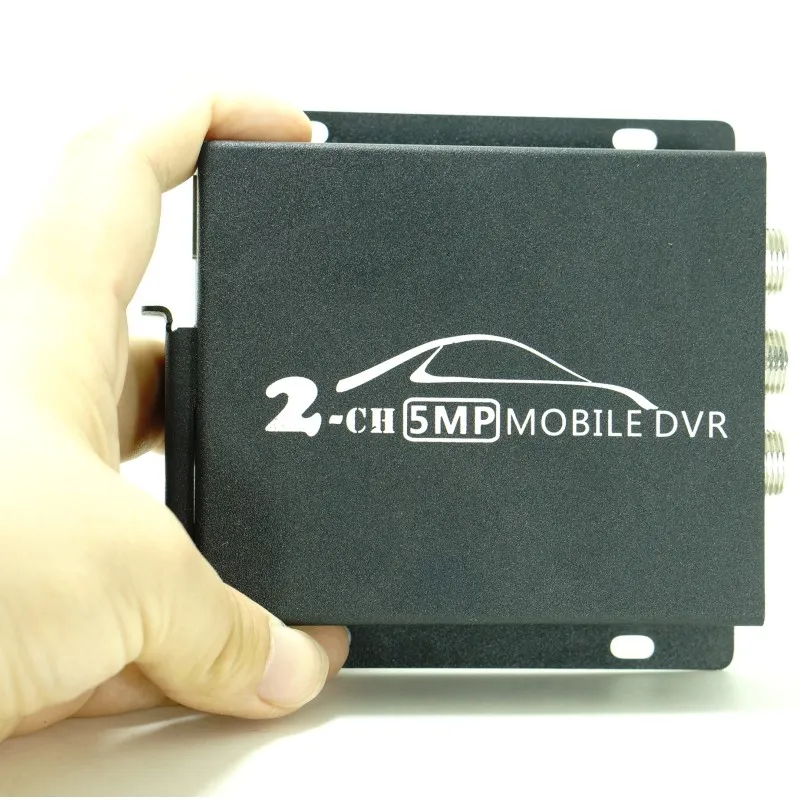 2-kanalni Mini AHD DVR Mobilne DVR podporo CVBS/AHD 5.0 MP/dual-SD kartica HD 1080P 2-Kanalni vozila avtobus DVR z daljinskim upravljalnikom 5