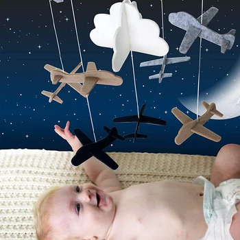 Jaslice Mobilne Letala & Cloud Vrtec Odlikovanje | Sivi in Beli, Navy Blue, Tan | Otroška Posteljica Mobilne za Fante 1
