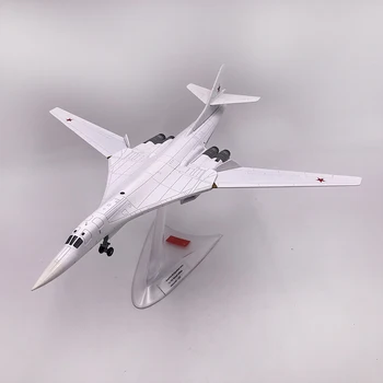 JASON TUTU 1:200 Lestvici Zlitine model diecast Letalo ruske Tu-160 Strateški bombnik vojaških Lovskih letal modela model letalo 4839