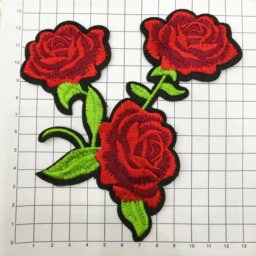 10Pcs Rose Cvetje Vezenega Obliži Železa na Šivanje Nalepke za Oblačila Aplicirano DIY dodatna Oprema Plovila Dekoracijo 3