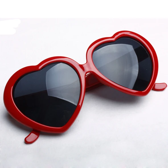 SomeCool Čisto NOV Lepa sončna Očala Anti-UV400 hip-hop Modo Žensk sončna očala srca v obliki očal oculos de sol F14 2