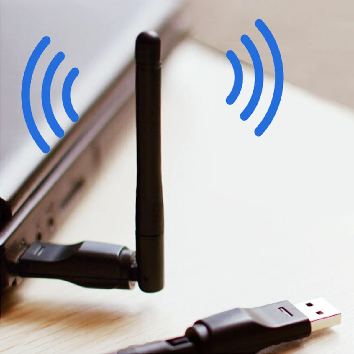 USB Brezžični LAN vmesnik Z Anteno 150Mbps Prenosni WiFi Dongle Adapterja Antene za MAG250-254 TV Box Črni 3