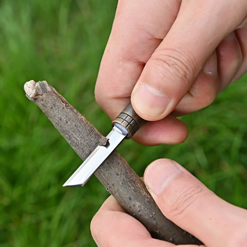 Mini EOS Snemljiv Nož Prenosni Rezanje Papirja Multi-funkcijo Mini Rezilo Noži Medenina Žep obeske Folding Nož Nova 4